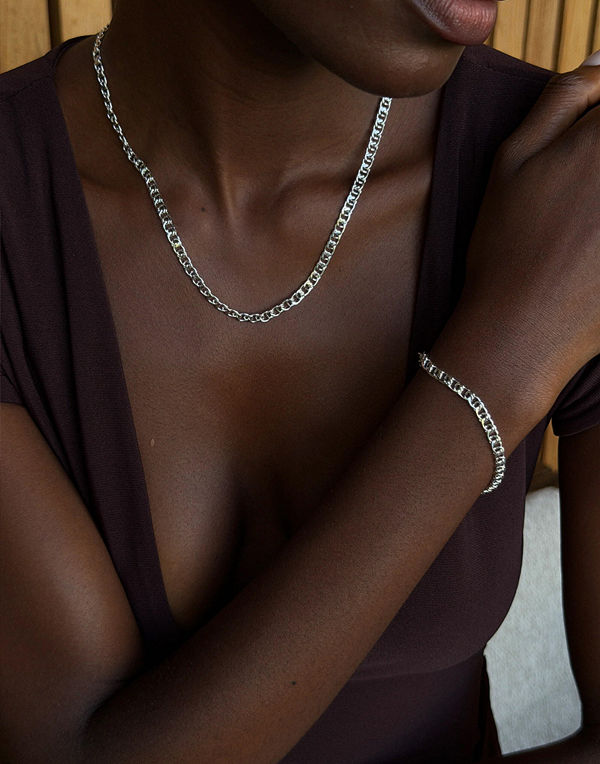 Muli Collection halsband Thin Bismarck Necklace - Silver
