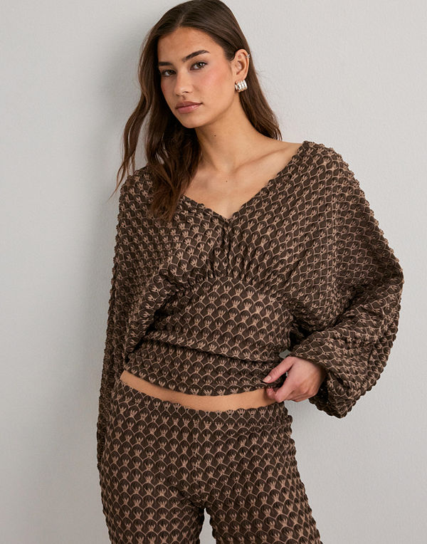 Nelly Dreamy Structure LS Top - Brun