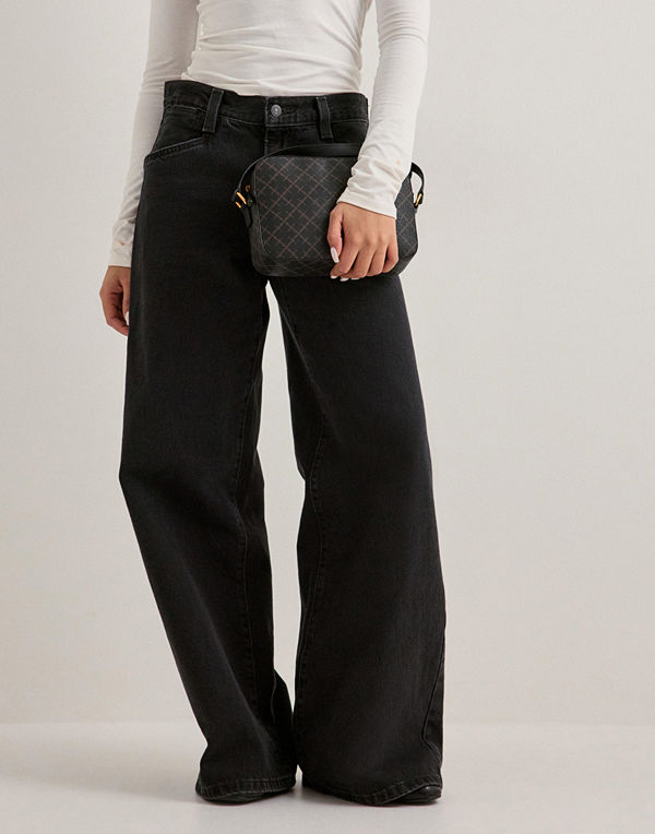 By Malene Birger axelväska Lolla - Brun