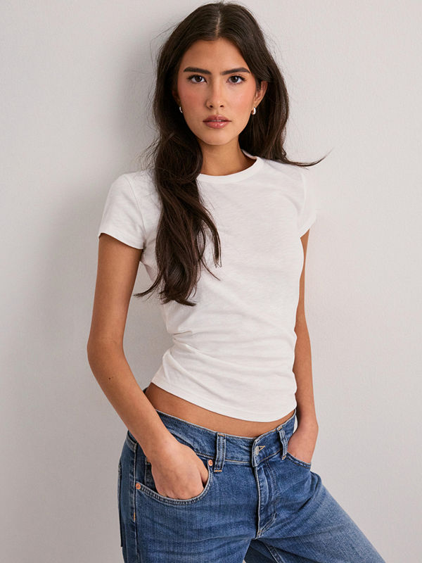 Nelly Essential Slub Tee - Vit