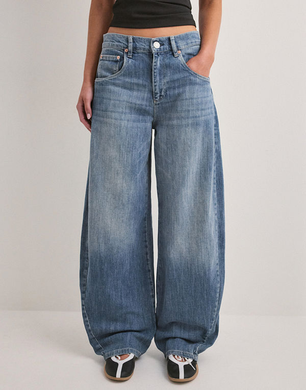 Nelly Twisted Barrel Buckle Jeans - Blå