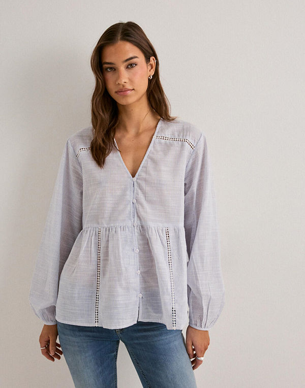 Only Onlnora L/S V-Neck Shirt Noos Wvn - Vit