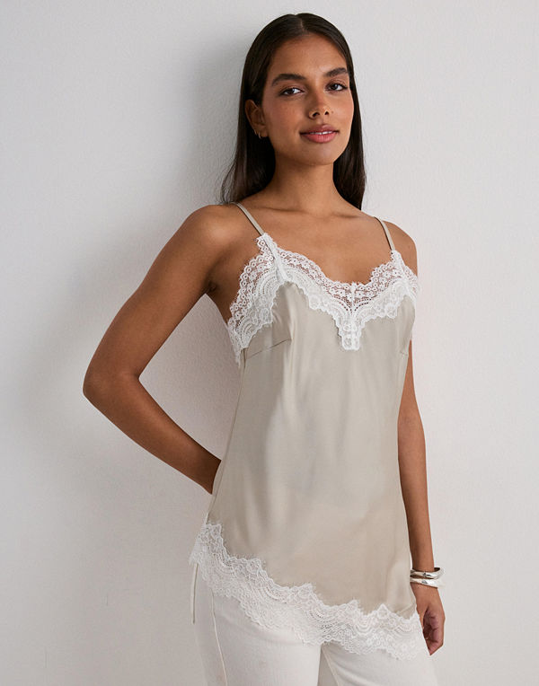 Pieces Pcjessa Singlet W/Lace Wvn Bc - Grå