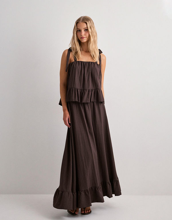 Pieces Pcjulia Hw Volume Ankel Skirt Wvn D - Brun