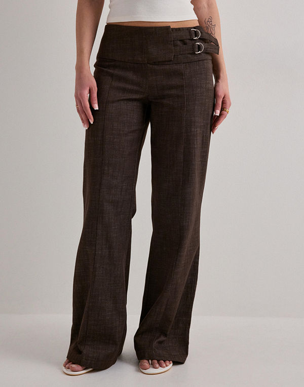 Nelly byxor Belt Detail Pants - Brun