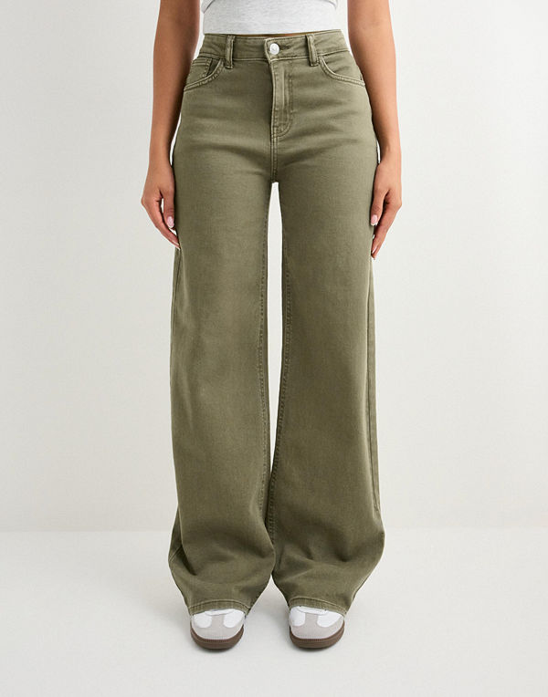 Pieces Pcsilke Mw Wide Colered Jeans Noos - Grön