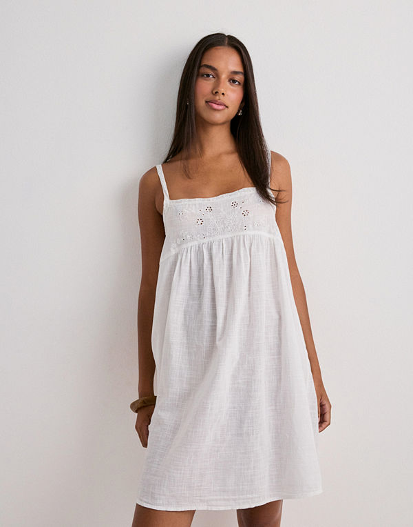 Only Onlvalea S/L Short Lace Dress Wvn E - Vit
