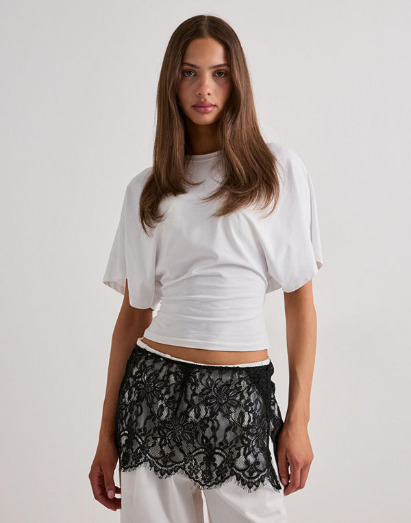 Nelly Lace Mini Skirt - Svart