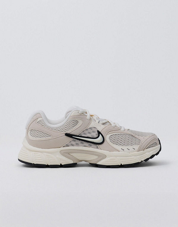 Nike W Nike V5 Rnr - Vit