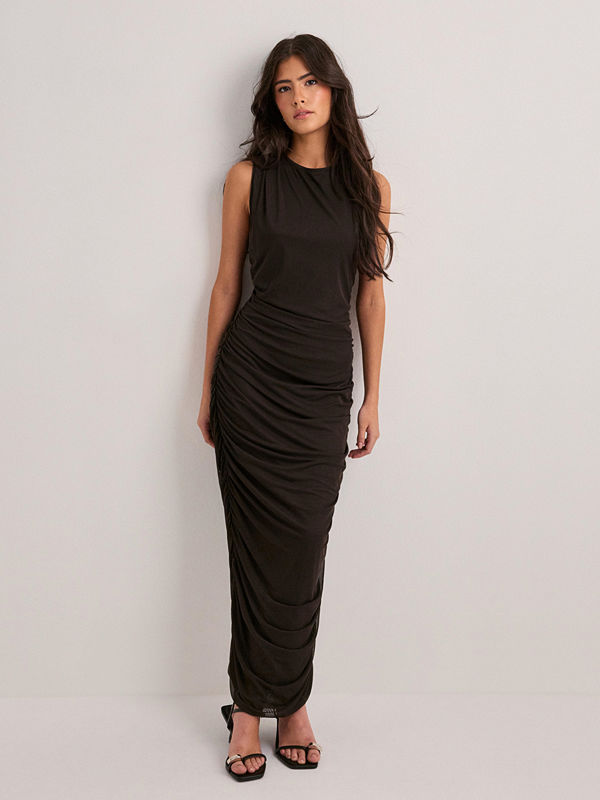 Neo Noir Corilina Solid Mesh Dress - Brun