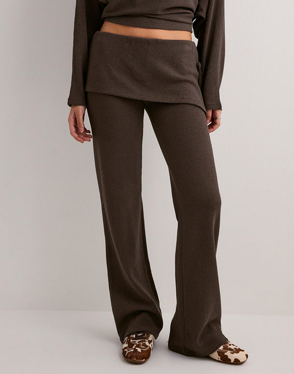 Nelly byxor Effortless Knit Overlay Pants - Brun