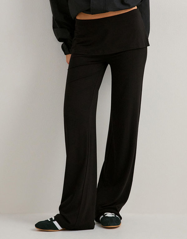 Nelly byxor Soft Layer Pants - Svart