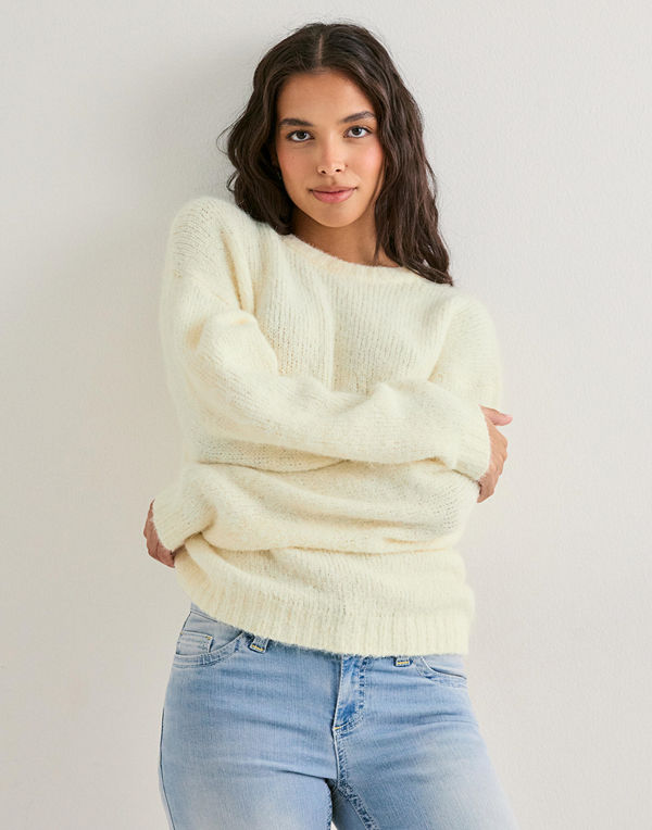 Nelly Fuzzy Knit Sweater - Gul