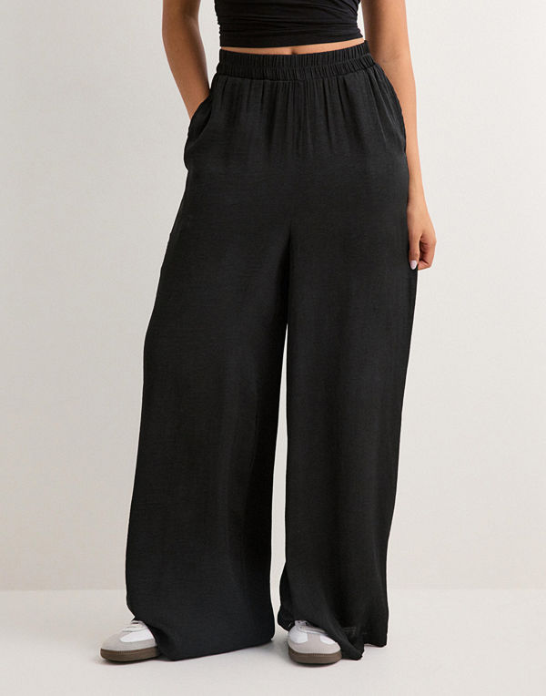 Pieces byxor Pcmilda Hw Loose Pants Wvn - Svart