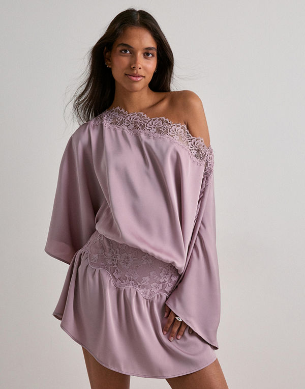 Nelly Slouchy Lace Dress - Rosa