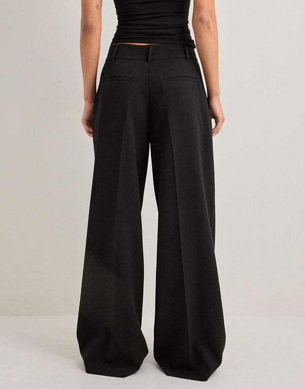 Nelly byxor Mid Waist Wide Suit Pants - Svart