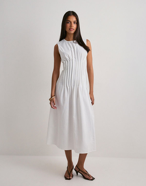 Vero Moda Vmtabia Sl 7/8 Pleated Dress - Vit