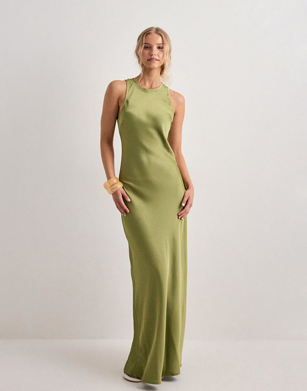 Neo Noir Celinie Heavy Sateen Dress - Grön