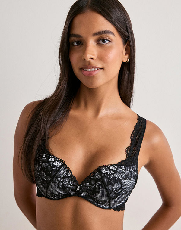 Nelly Charm Super Push Up Bra - Svart