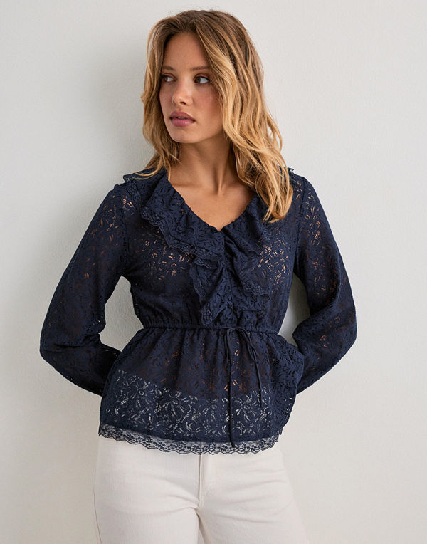 Vero Moda Vmriley Ls Frill Lace Top Wvn Exp - Blå