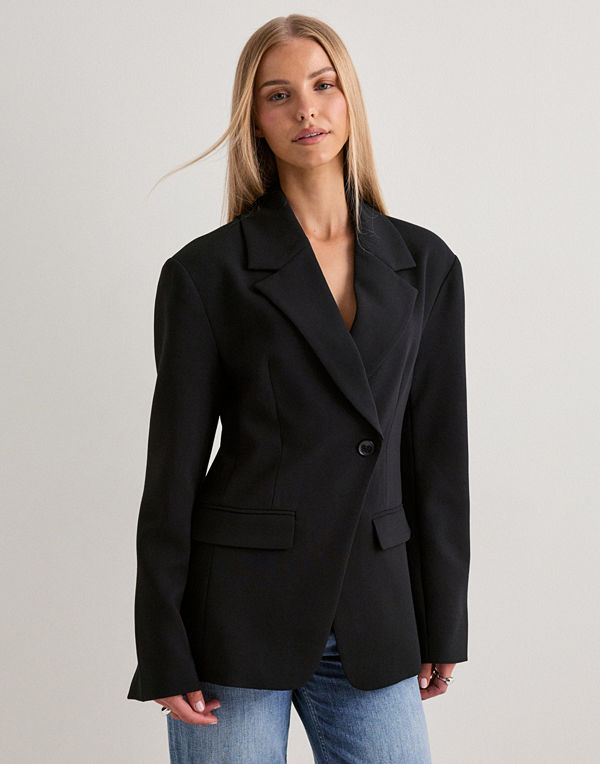 Nelly Oversized Blazer - Svart