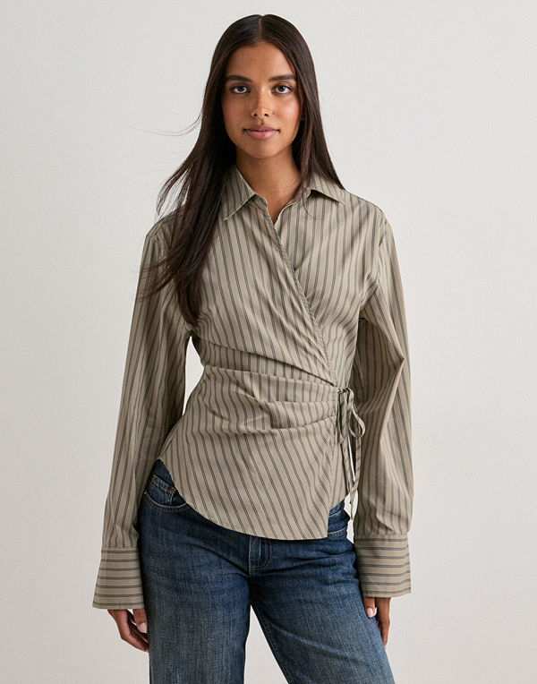 Nelly Tied Shirt - Grön