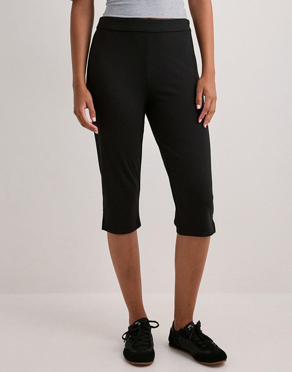 Vero Moda byxor Vmlola Mw Capri Pant Exp - Svart