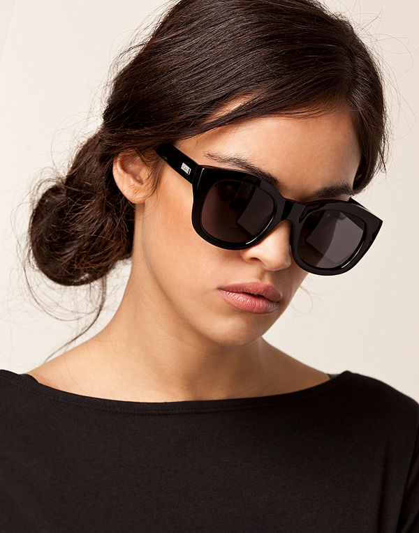 Le Specs Runaways