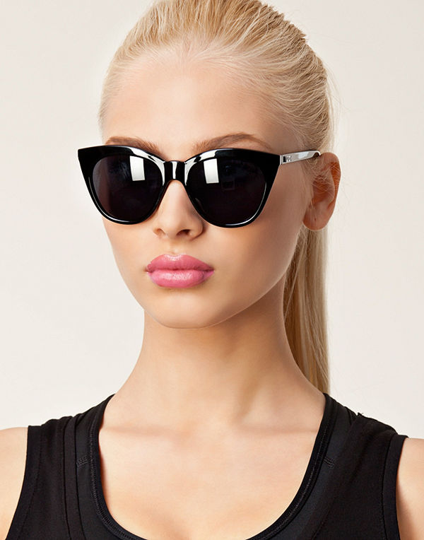 Le Specs Halfmoon Magic